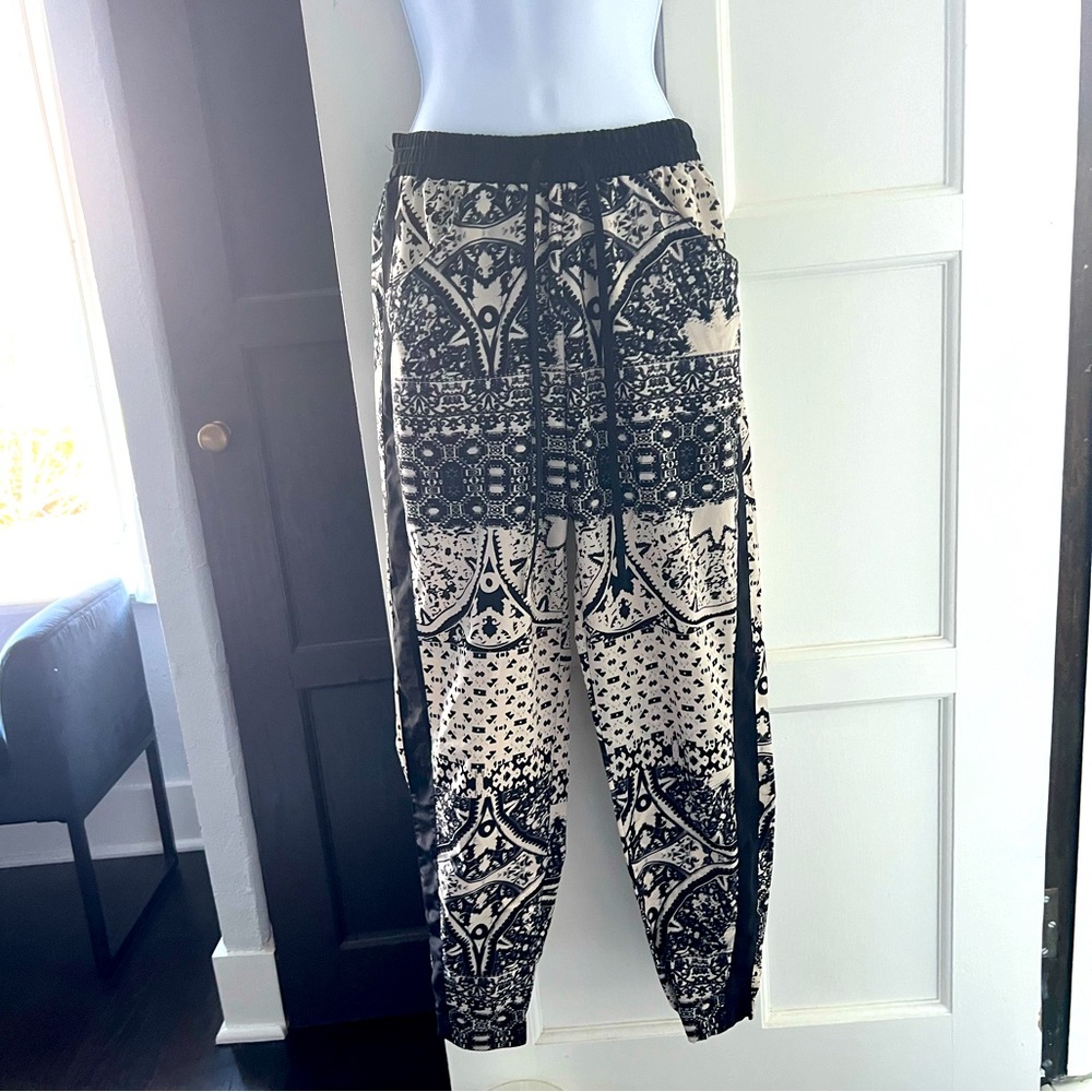 Topshop Women’s Joggers Size 6